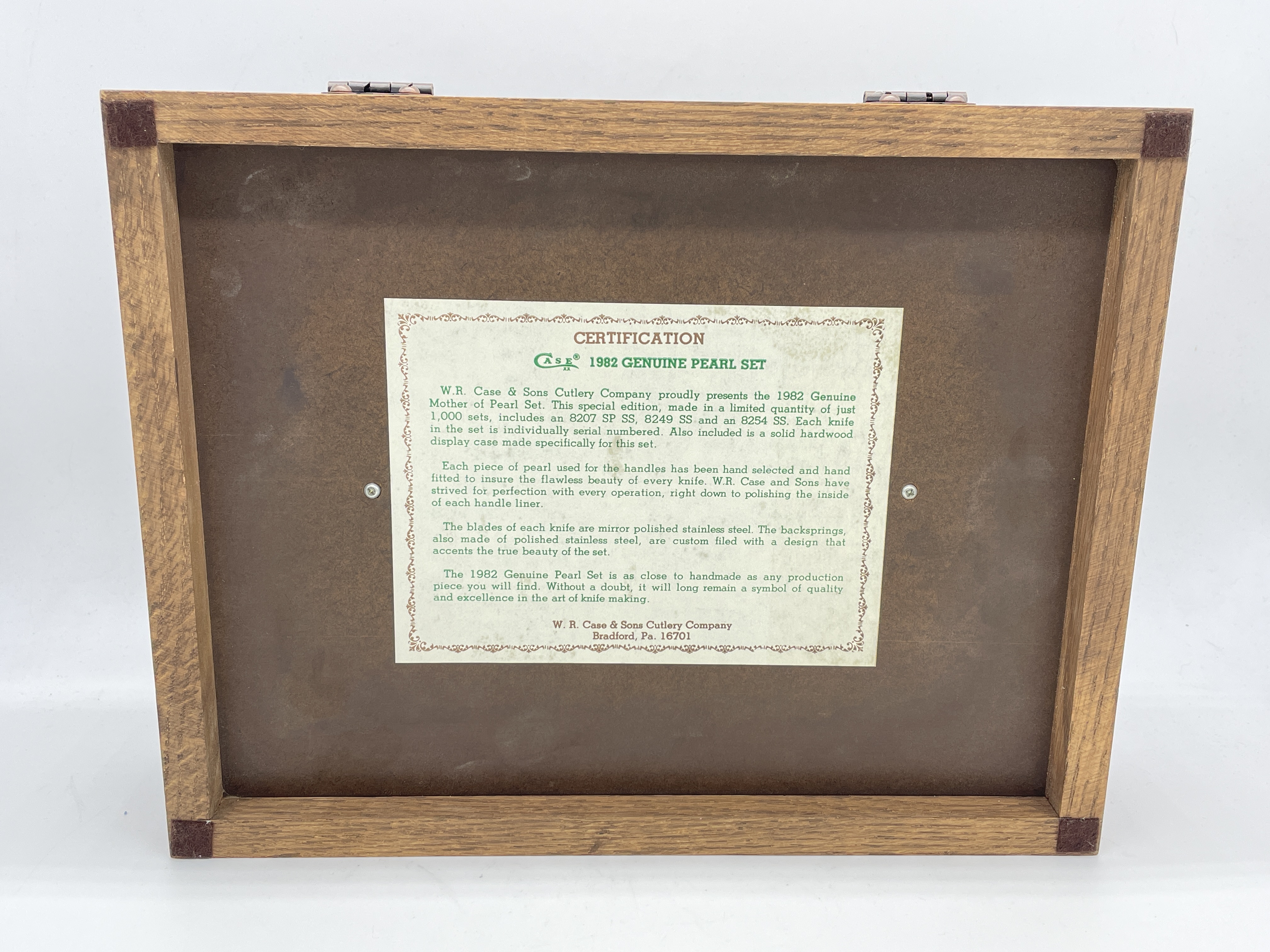 Old Trapper Display Rack 1982 CASE XX Genuine Mother of Pearl Trappers Set MINT IN DISPLAY