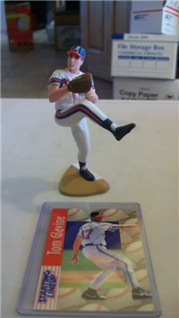 TOM GLAVINE  Action Figure   (Starting Lineup Baseball, Kenner, 1997) 