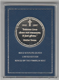 The Mother Teresa 1910-1997 Commemorative Eyewitness Medal    (Franklin Mint, 1997)