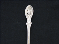 Valenciennes Sterling 7 3/8" Master Butter Knife   (Manchester #1938) 