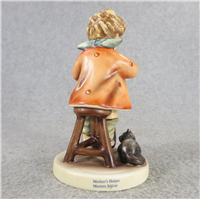 MOTHER'S HELPER Figurine (Hummel 133, TMK)