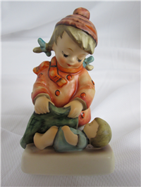 SLEEP TIGHT Figurine (Hummel 424, TMK)