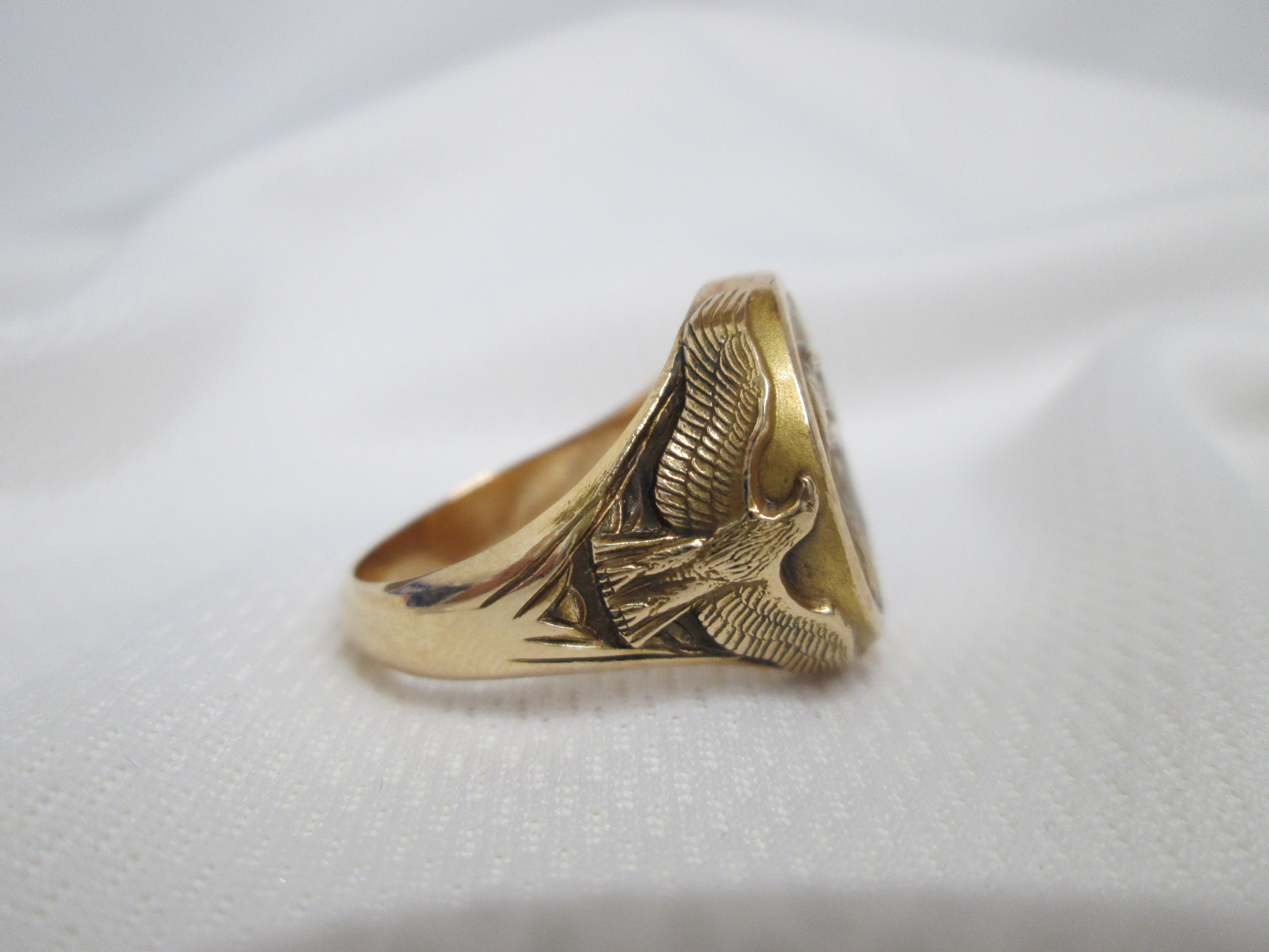 How much is The Golden Eagle Ring by Gilroy Roberts (Franklin Mint ...