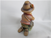 LITTLE TOOTER Figurine (Hummel 214/H, TMKLS)