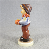 FOR ME? 8 Hummel 2067/B TMK 8