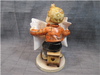 LATEST NEWS Figurine (Hummel 184, TMK)