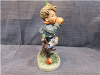 AN APPLE A DAY Stille Genieller Figurine (Hummel 403, TMK)