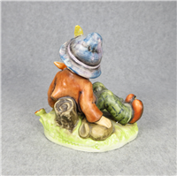 COFFEE BREAK Figurine (Hummel 409, TMK)