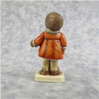 WINTER SONG Winterlied Figurine (Hummel 476, TMK)