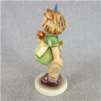 THE SURPRISE Figurine (Hummel 431, TMK)