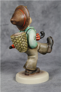 GLOBE TROTTER Figurine (Hummel 79, TMK)