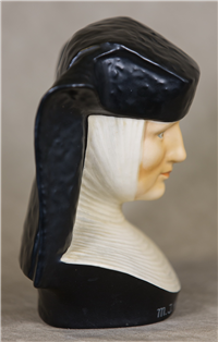 SISTER M.I. HUMMEL Bust (Goebel Club Exclusive Hu 3, TMK)