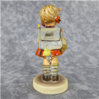 SCHOOL GIRL 5 Hummel 81 2/0 TMK 5
