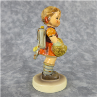 SCHOOL GIRL 5 Hummel 81 2/0 TMK 5