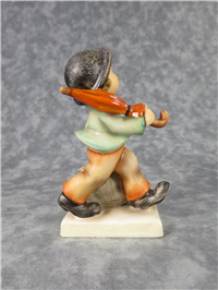 MERRY WANDERER Figurine (Hummel 11 2/0, TMK)