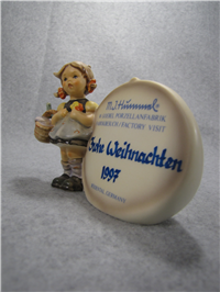 LITTLE VISITOR Plaque (Hummel 722, TMK)