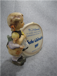 LITTLE VISITOR Plaque (Hummel 722, TMK)