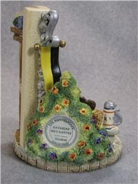 BARVARIAN BIER GARTEN Hummelscape 1016D 1999 + Pretzel Boy Figurine 2093 TMK