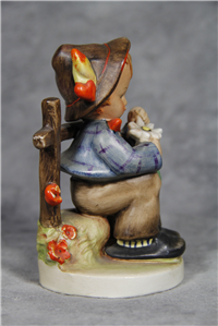SHE LOVES ME, SHE LOVES ME NOT Figurine (Hummel 174, TMK)