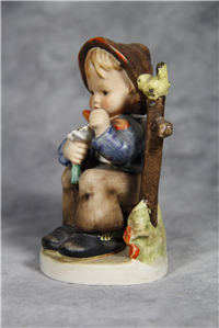 SHE LOVES ME, SHE LOVES ME NOT Figurine (Hummel 174, TMK)