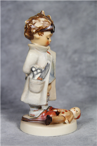 DOCTOR Figurine (Hummel 127, TMK)