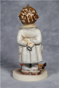 DOCTOR Figurine (Hummel 127, TMK)