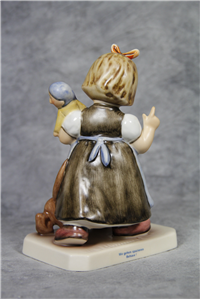 BEHAVE! Wit gehen spazieren Figurine (Hummel 339, TMK)