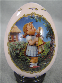 M. I. Hummel KISS ME Porcelain Egg (Danbury Mint, 1994)