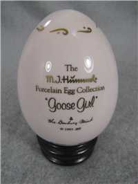 M. I. Hummel GOOSE GIRL Porcelain Egg (Danbury Mint, 1993)