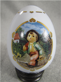 M. I. Hummel MERRY WANDERER Porcelain Egg (Danbury Mint, 1993)