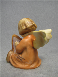 SONG OF PRAISE Figurine (Hummel 454, TMK)