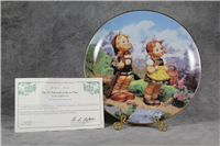 Hummel LITTLE EXPLORERS Limited Edition Plate 23kt Gold Trim (Danbury Mint)