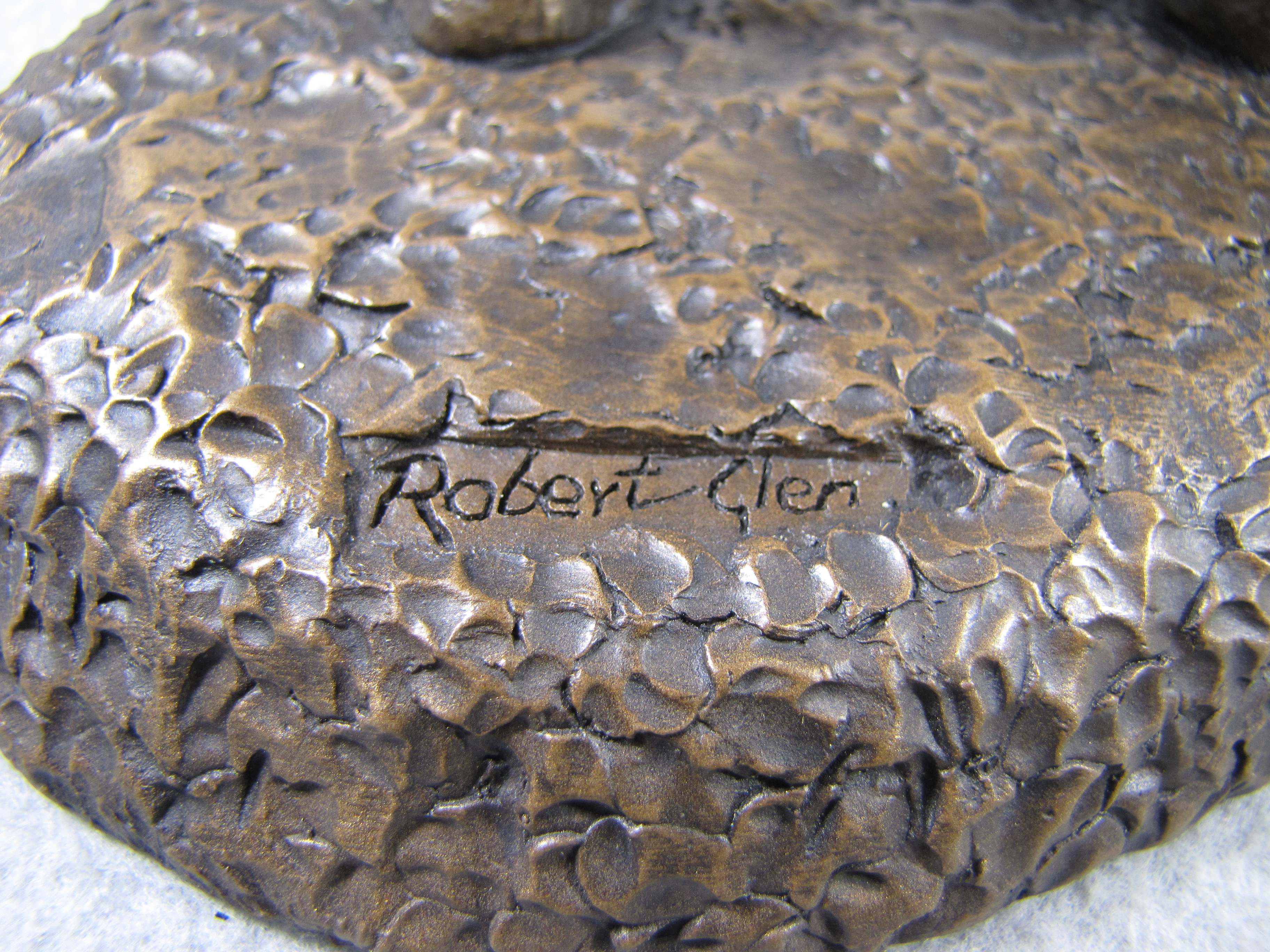 How much is Robert Glen's GIANT OF THE AFRICAN PLAINS 8