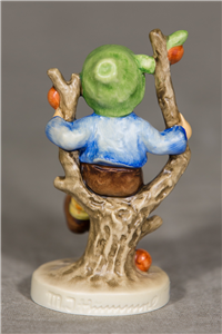 Apple Tree Boy Figurine Hummel 142 3/0 TMK 7