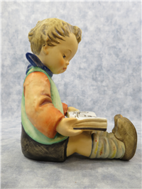 Book Worm Figurine Hummel 14/A TMK 6