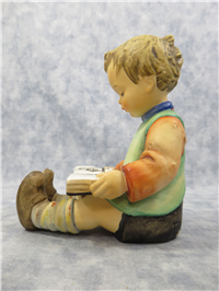 Book Worm Figurine Hummel 14/A TMK 6