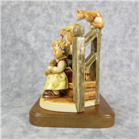 Exclusive Edition WISHES COME TRUE Figurine (Hummel 2025/A, TMK)