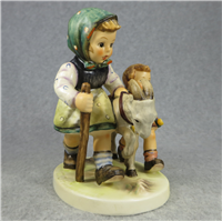 HOMEWARD BOUND Figurine (Hummel 334, TMK)