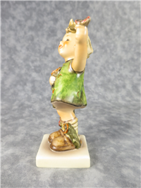 SPRING CHEER Figurine (Hummel 72, TMK)