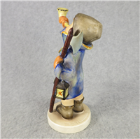 HEAR YE, HEAR YE Figurine (Hummel 15/0, TMK)