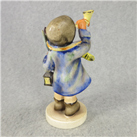 HEAR YE, HEAR YE Figurine (Hummel 15/0, TMK)