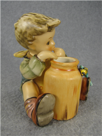 Exclusive Edition HONEY LOVER Figurine (Hummel 312/I, TMK)