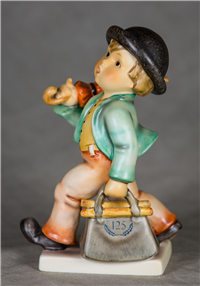 MERRY WANDERER Special 125 Printed on bag Figurine (Hummel 7/0, TMK)