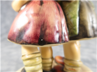 CLOSE HARMONY Figurine (Hummel 336, TMK)