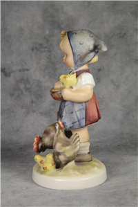 FEEDING TIME Figurine (Hummel 199, TMK 2 Full Bee)