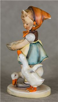 BE PATIENT Figurine (Hummel 197, TMK)