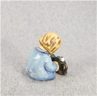 A NAP 2 1/4 inch Figurine (Hummel 534, TMK 7)