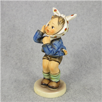 BOY WITH TOOTHACHE Figurine (Hummel 217, TMK)