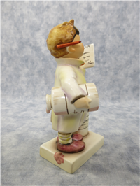 LITTLE PHARMACIST Figurine (Hummel 322, TMK)