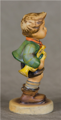 TRUMPET BOY Figurine (Hummel 97, TMK)